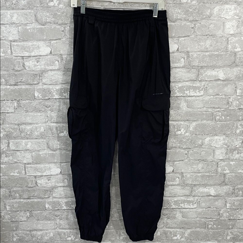 Lululemon Lightweight Cargo Mid-Rise Hiking Pant Black